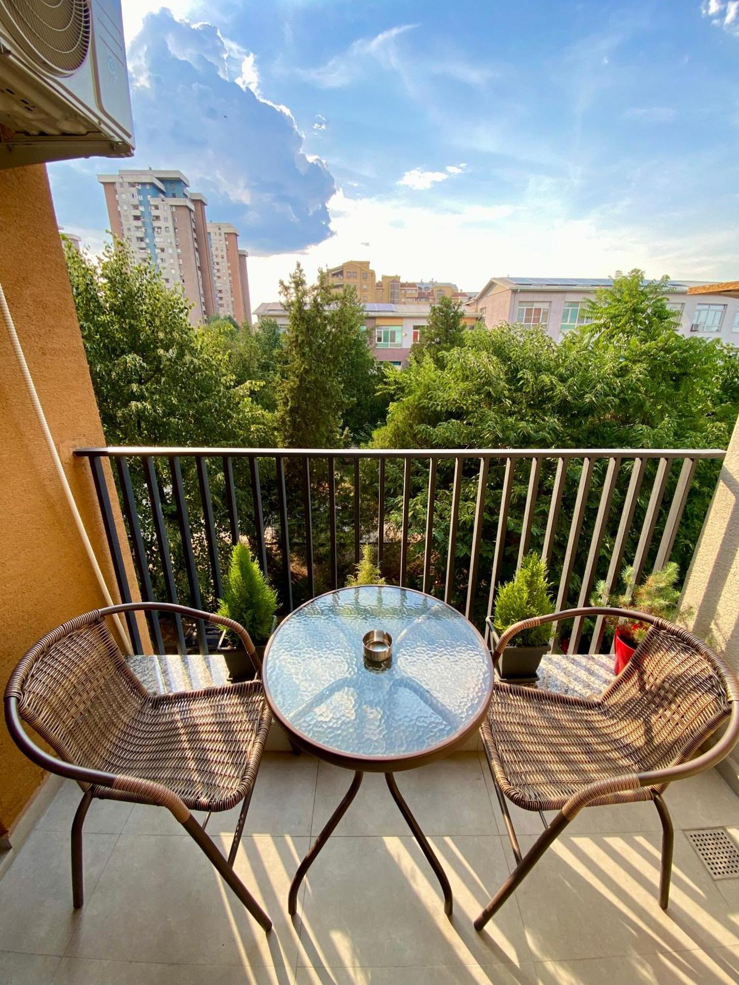Aj Luxe Residence Skopje Zewnętrze zdjęcie