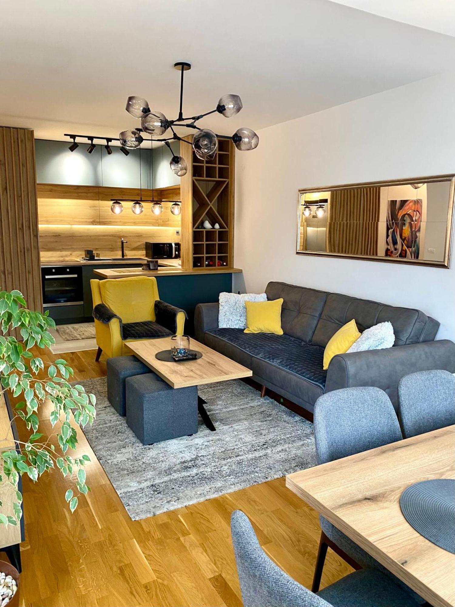 Aj Luxe Residence Skopje Zewnętrze zdjęcie